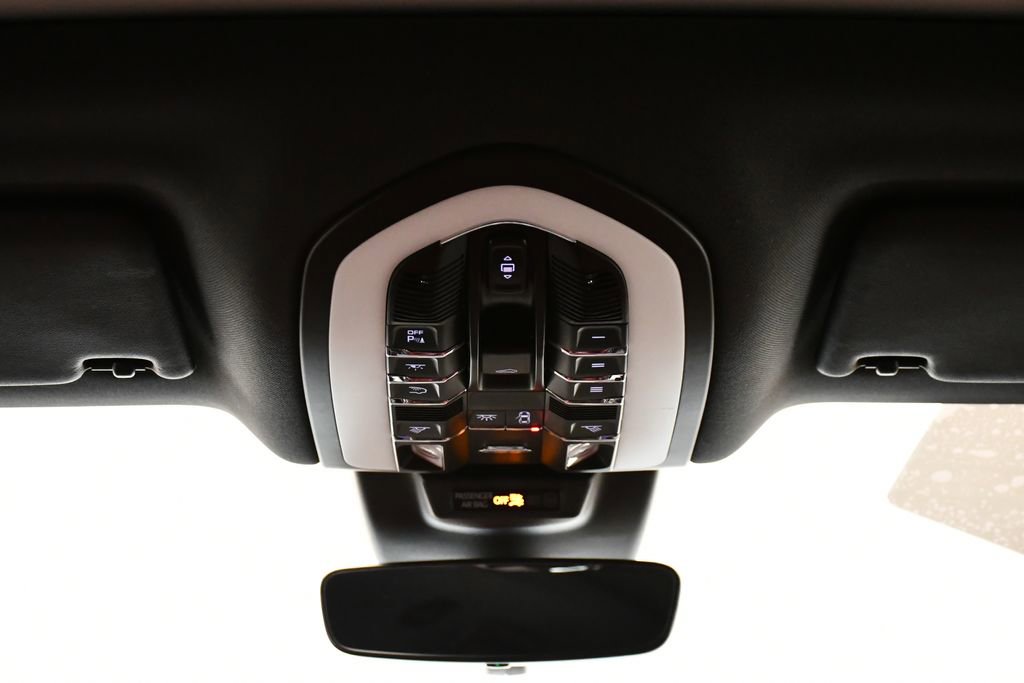 Used 2023 Porsche Macan S image 20