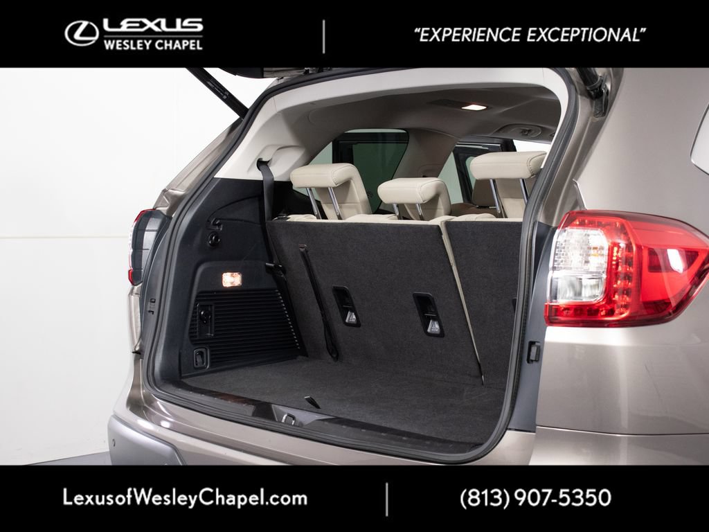Used 2022 Subaru Ascent Premium w/ Convenience Package AWD/4WD image 16