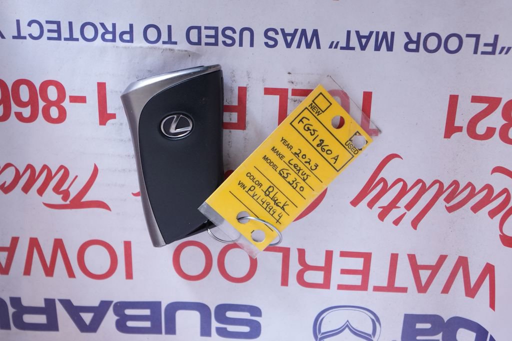 Used 2023 Lexus ES 350 Luxury w/ Accessory Package (Z2) image 44