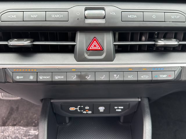 New 2026 Kia K4 FWD image 25
