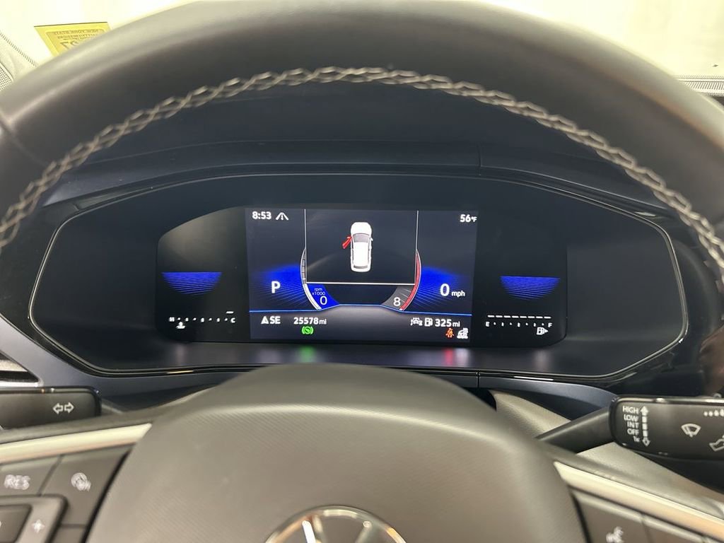 Certified 2023 Volkswagen Taos SE w/ Black Wheel Package AWD/4WD image 13