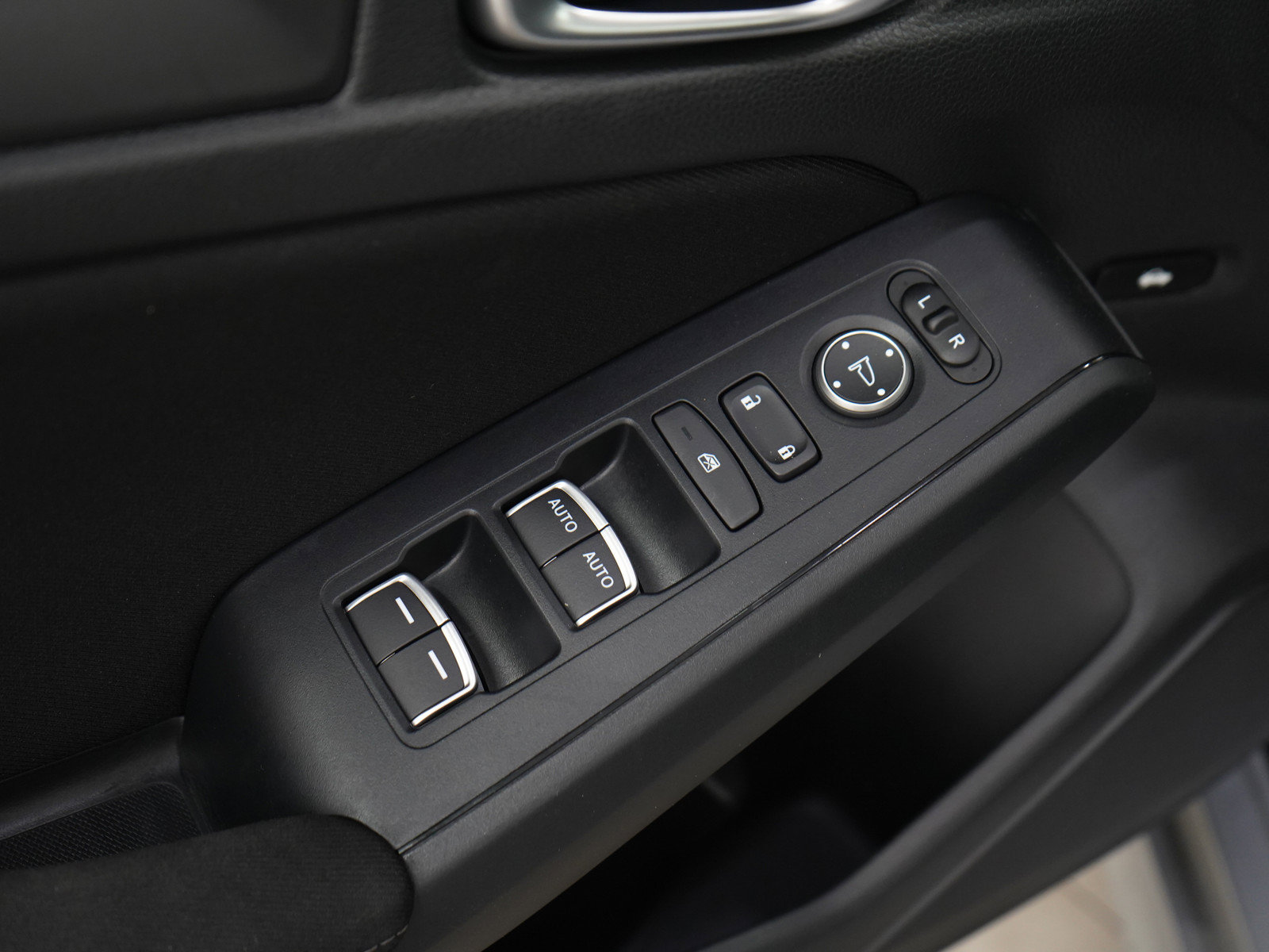 Used 2023 Honda Civic LX image 18