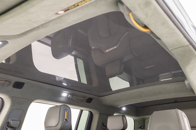 Used 2023 Rivian R1S Launch Edition AWD/4WD image 9