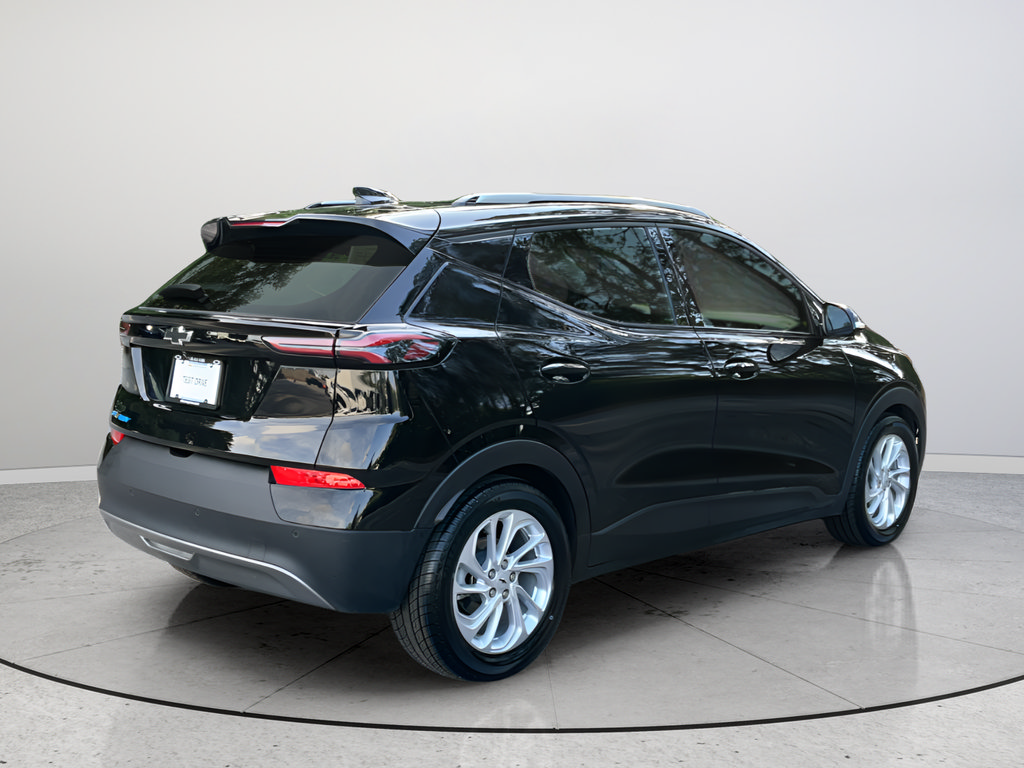 Certified 2023 Chevrolet Bolt EUV LT w/ Driver Confidence Package FWD image 7