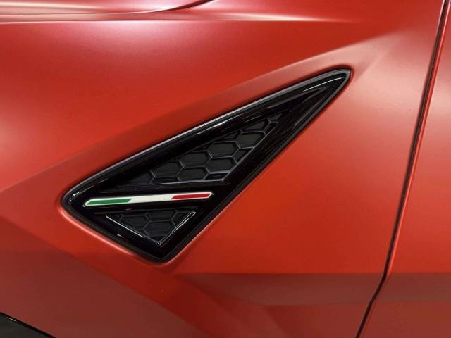 Used 2019 Lamborghini Urus AWD/4WD image 20