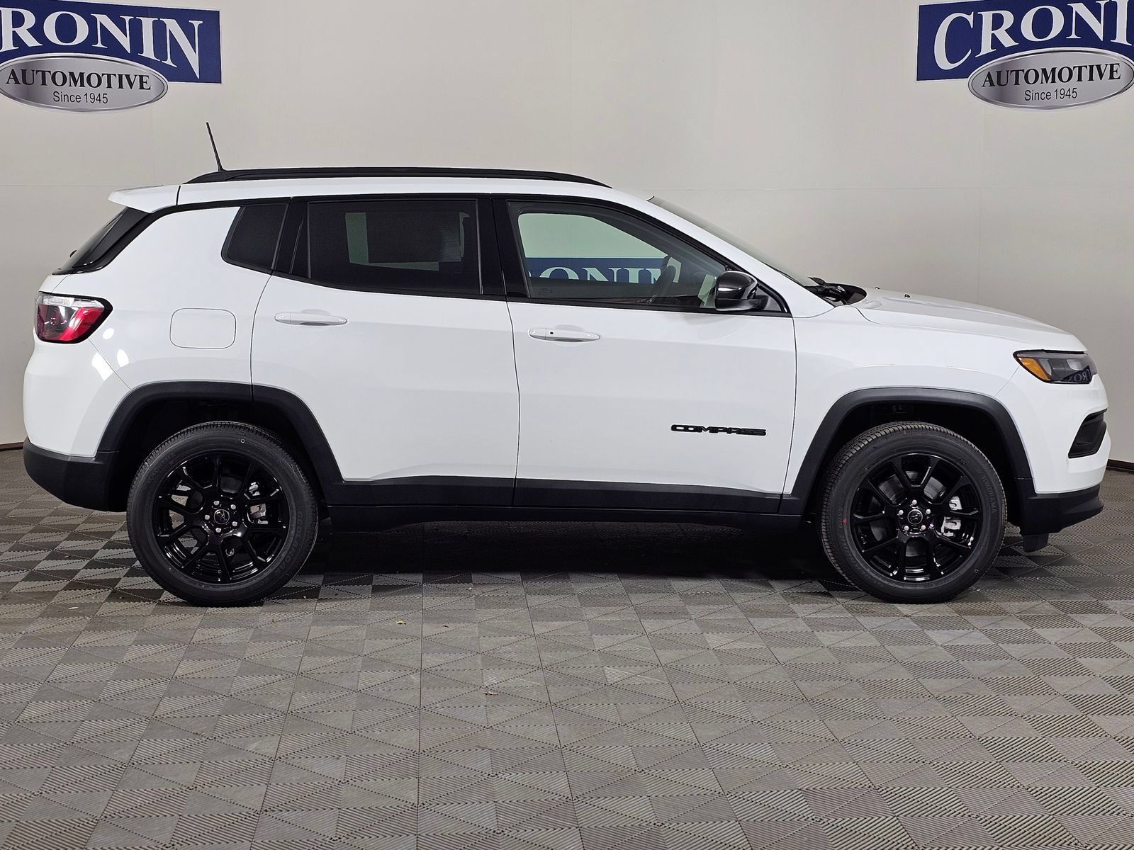 New 2026 Jeep Compass Latitude AWD/4WD image 6