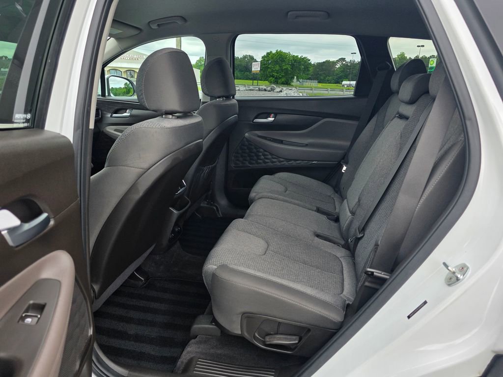 Used 2020 Hyundai Santa Fe SE w/ Cargo Package FWD image 31