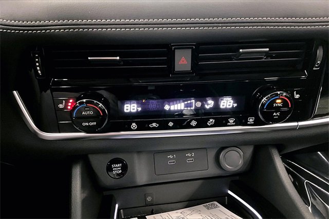 New 2025 Nissan Rogue SL image 25