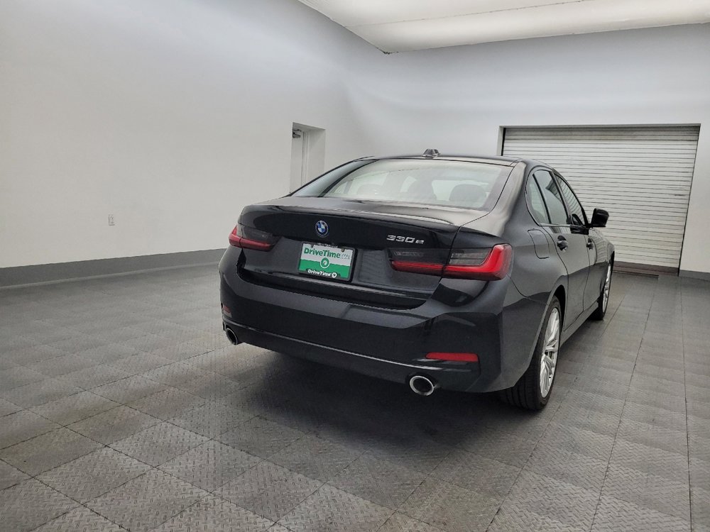 Used 2023 BMW 330e w/ Driving Assistance Package image 7