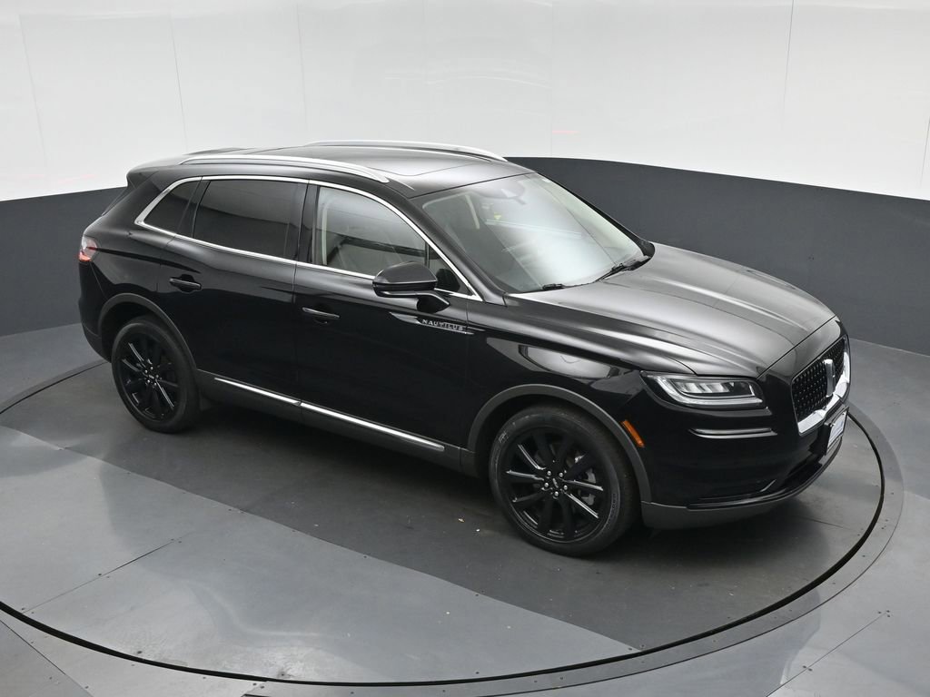 Used 2022 Lincoln Nautilus Reserve w/ Monochromatic Package AWD/4WD image 51