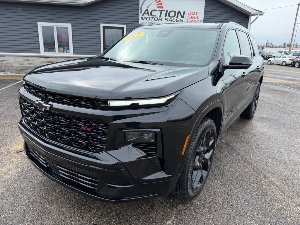 Used 2026 Chevrolet Traverse RS image 9