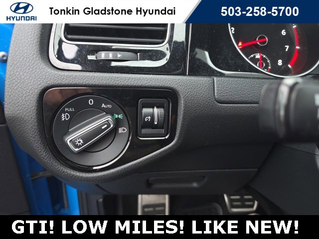 Used 2021 Volkswagen GTI SE image 11