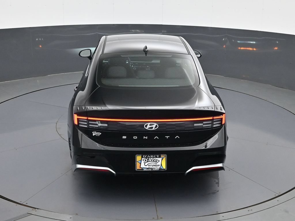 New 2026 Hyundai Sonata SEL FWD image 18