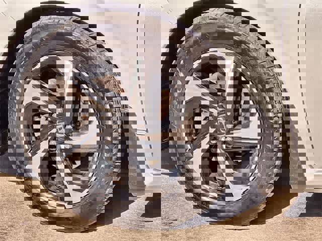 Used 2021 Honda Insight EX image 9