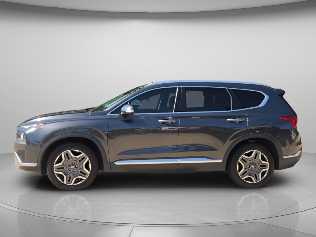 Used 2022 Hyundai Santa Fe Limited w/ Cargo Package FWD image 3