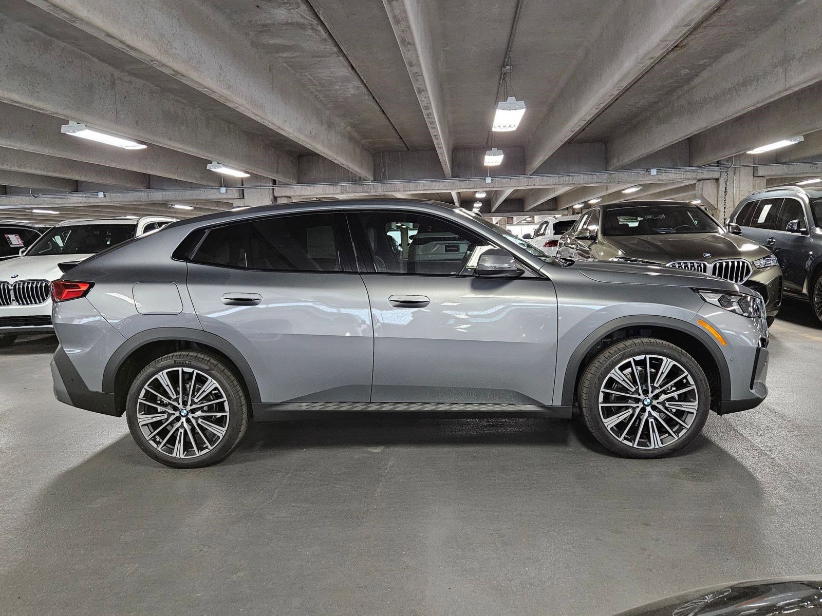 Used 2026 BMW X2 xDrive28i w/ Convenience Package image 7