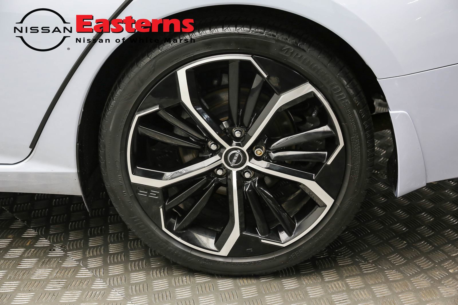 Used 2023 Nissan Altima 2.5 SR w/ SR Premium Package FWD image 8
