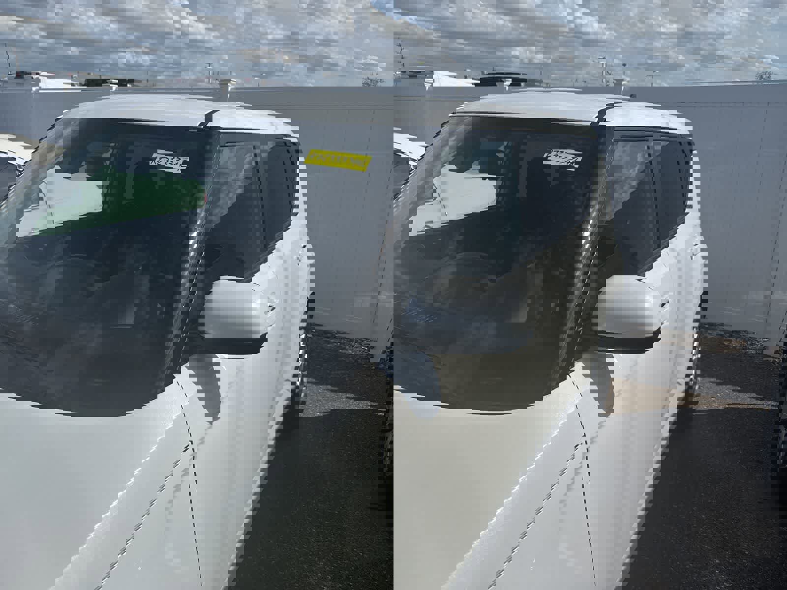 Used 2024 Kia Soul LX w/ Option Group 015 image 14