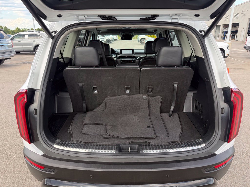 Used 2022 Kia Telluride SX w/ SX Prestige Package AWD/4WD image 28