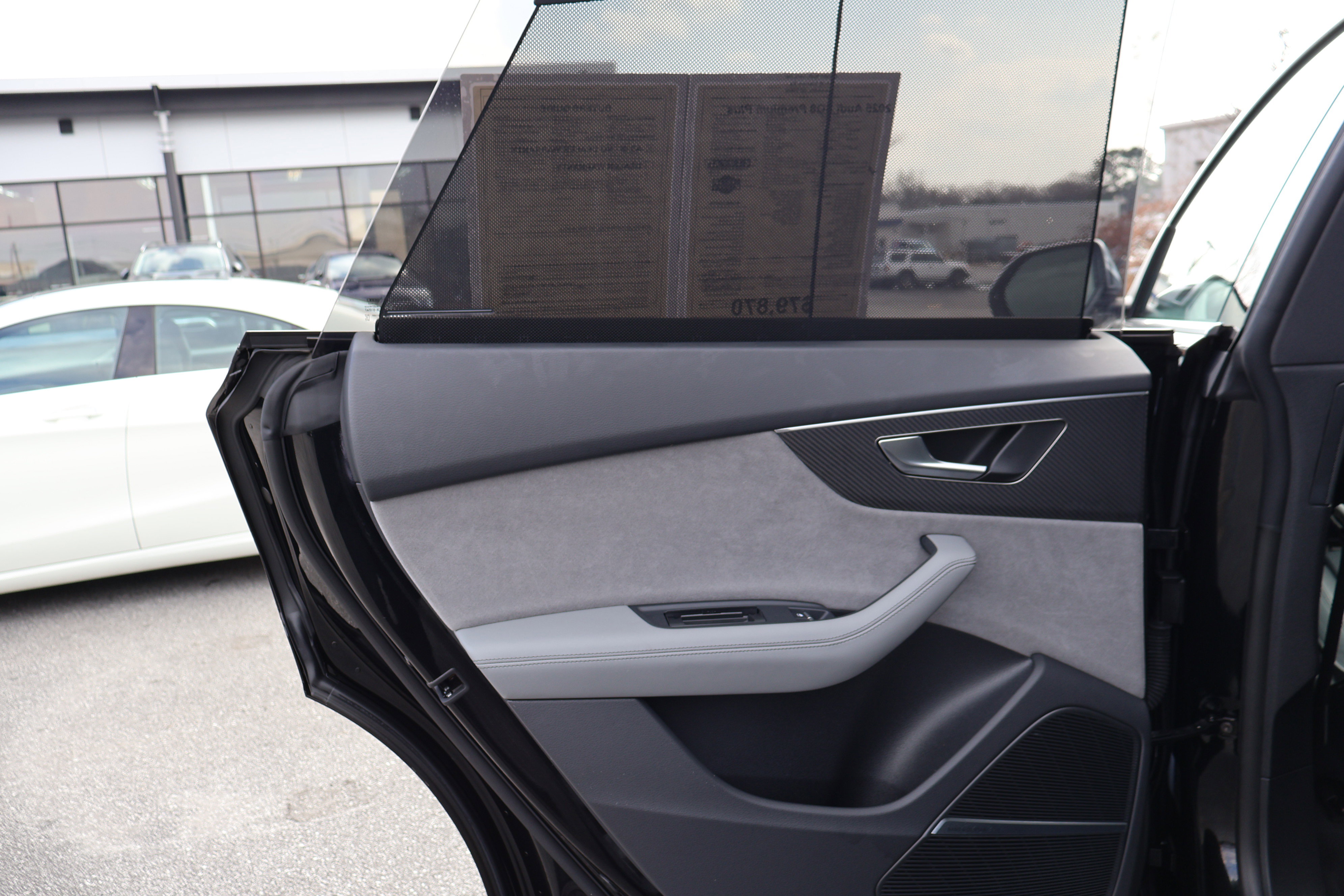 Used 2025 Audi SQ8 Premium Plus image 17