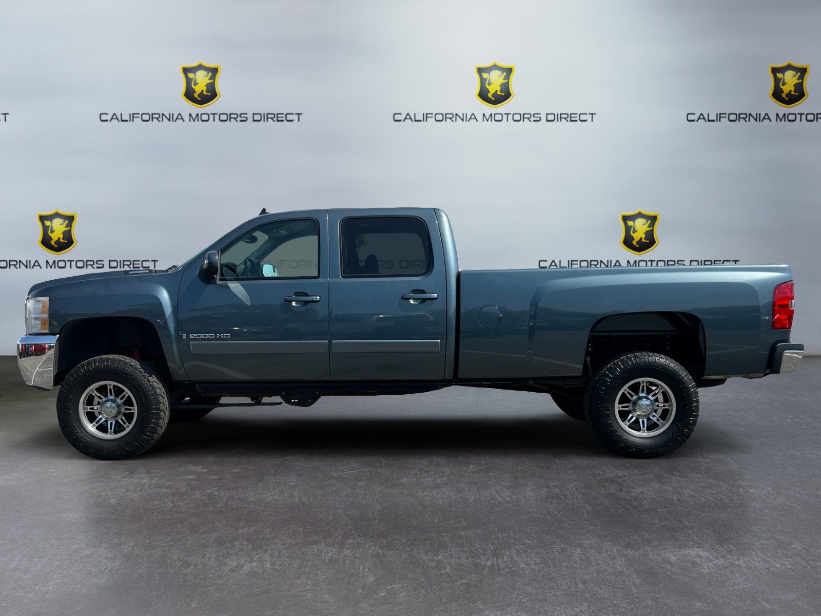 Used 2008 Chevrolet Silverado 2500 LTZ w/ Safety Package image 2