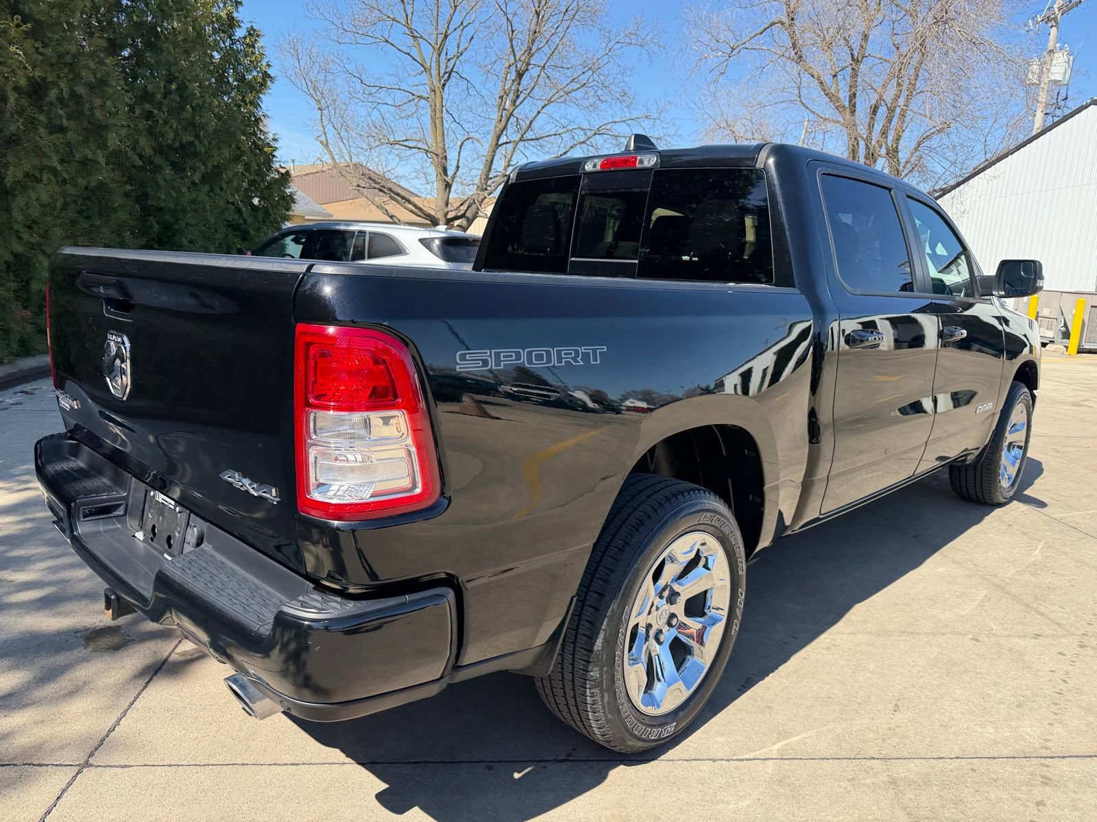 Used 2022 RAM 1500 Big Horn AWD/4WD image 30