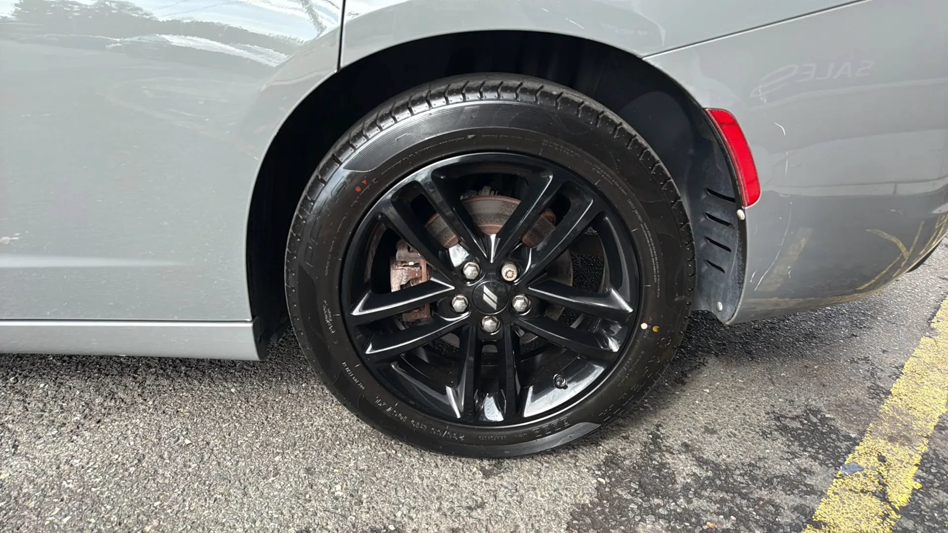 Used 2019 Dodge Charger SXT w/ Blacktop Package AWD/4WD image 10