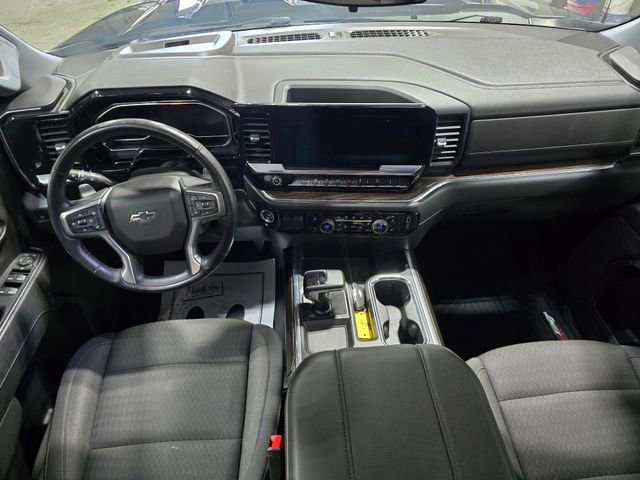 Used 2023 Chevrolet Silverado 1500 LT Trail Boss w/ Protection Package AWD/4WD image 4