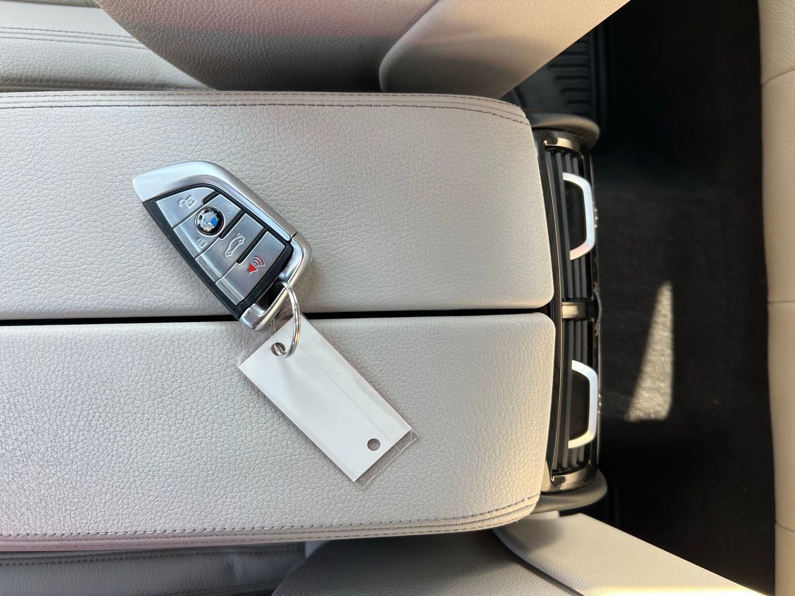Used 2018 BMW 530e RWD image 41