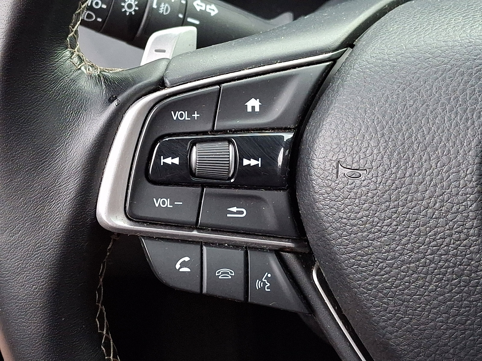 Used 2022 Honda Insight Touring image 22
