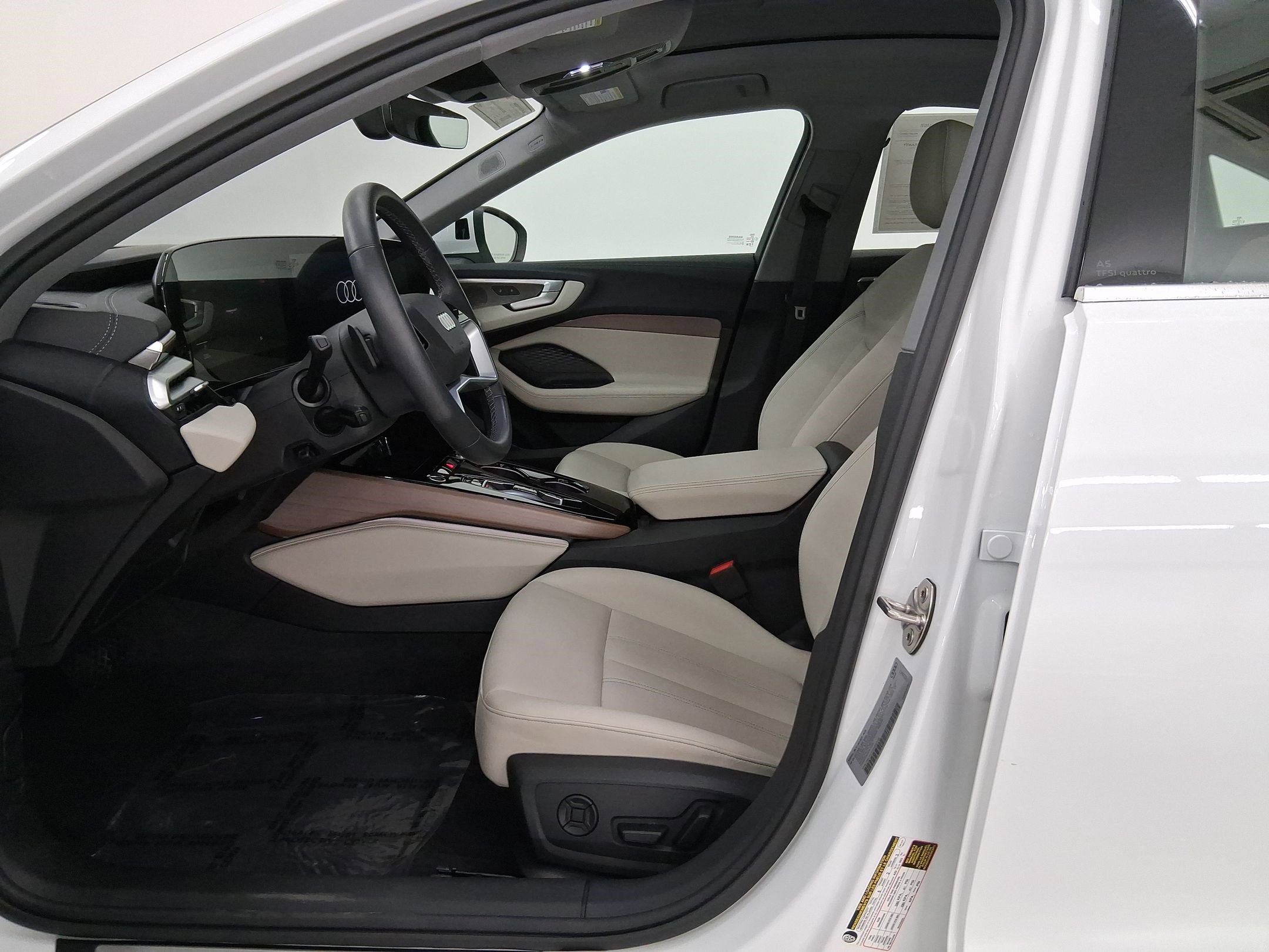 Used 2025 Audi A5 2.0T Premium Plus w/ Premium Plus image 5