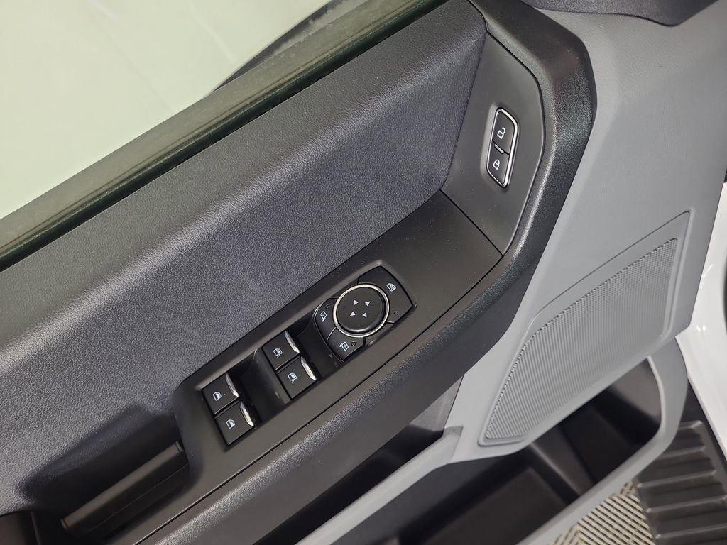 New 2026 Ford F350 XL w/ XL Chrome Package image 17