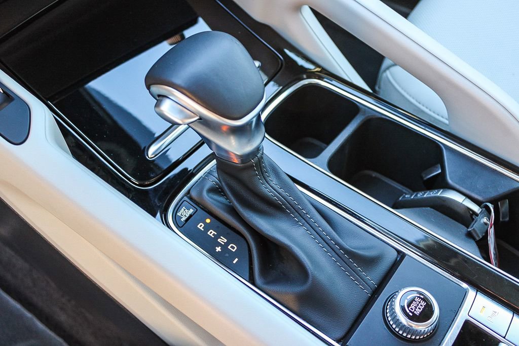 Used 2025 Kia Telluride S image 20