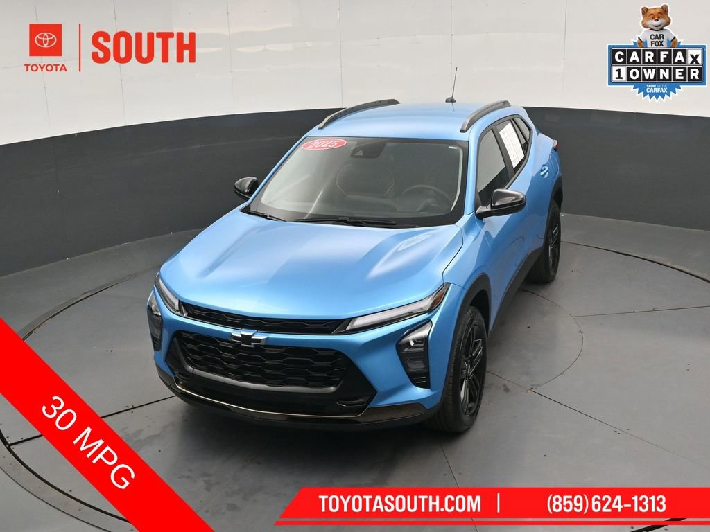Used 2025 Chevrolet Trax ACTIV w/ Driver Confidence Package FWD image 45