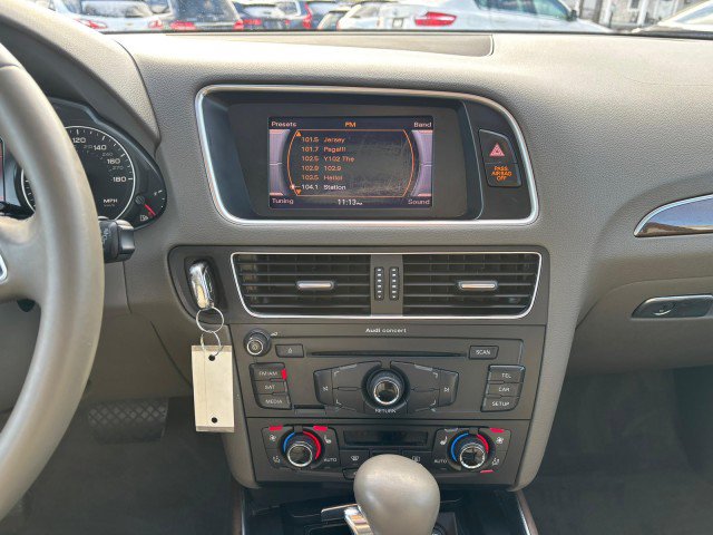 Used 2011 Audi Q5 2.0T Premium Plus image 20