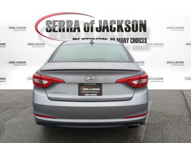 Used 2016 Hyundai Sonata SE w/ Cargo Package image 7