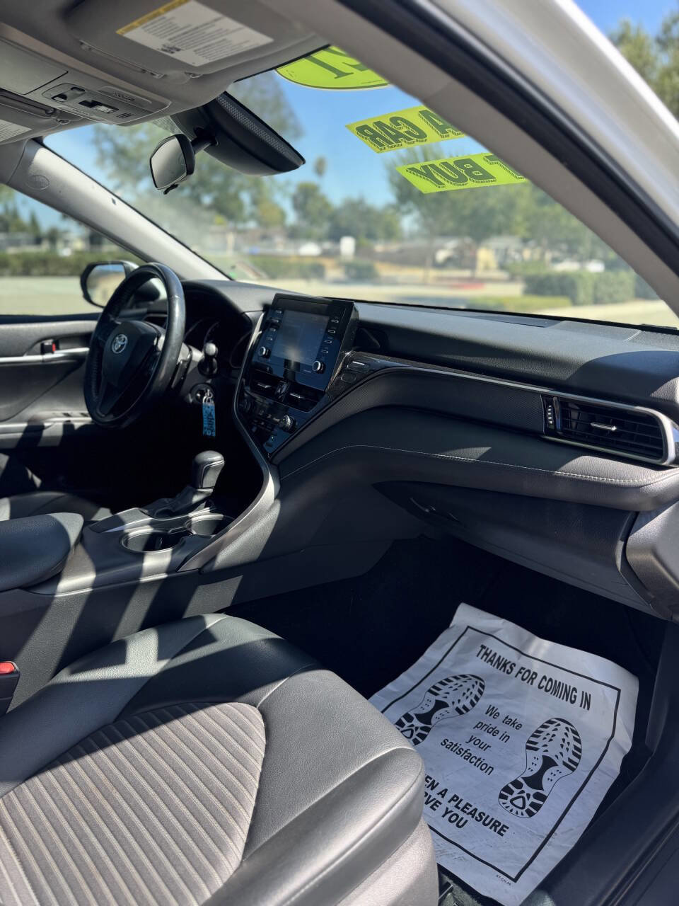 Used 2021 Toyota Camry SE image 10