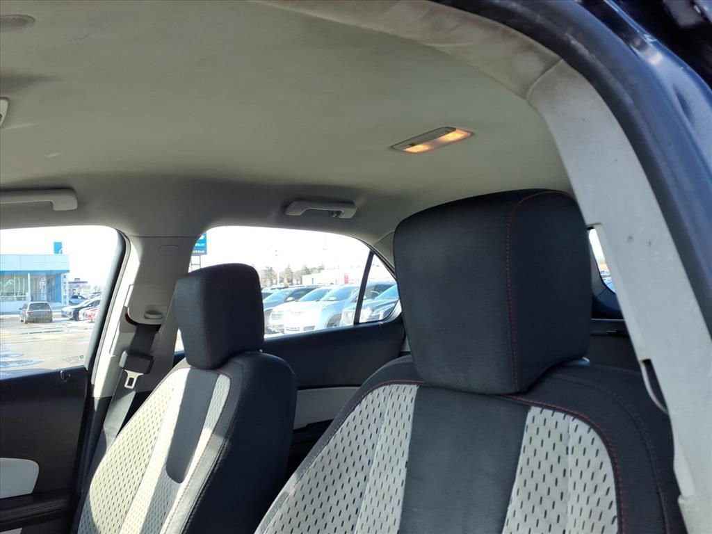 Used 2015 Chevrolet Equinox LS image 17