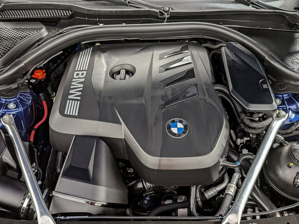 Used 2025 BMW 530i xDrive w/ Premium Package image 46