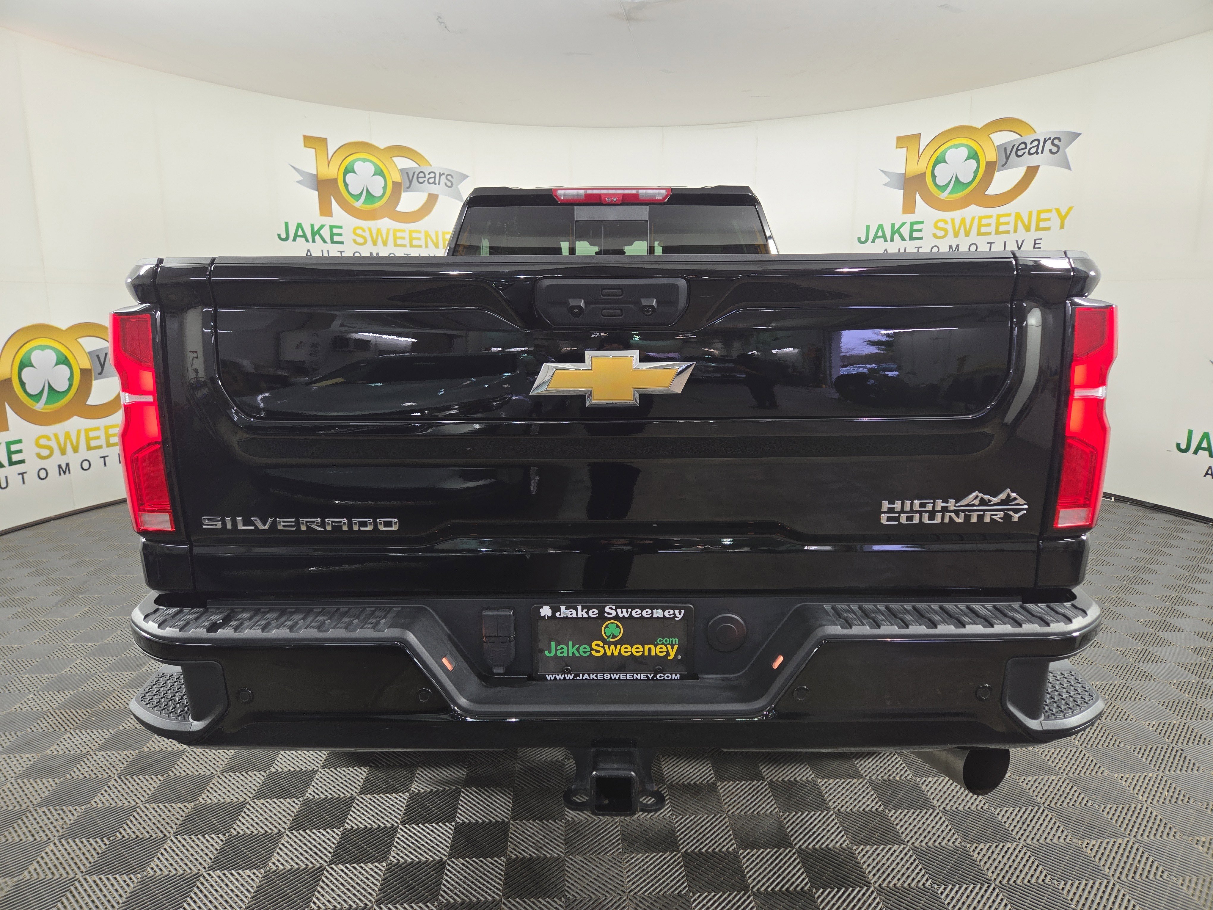 Used 2025 Chevrolet Silverado 3500 High Country w/ Technology Package image 7