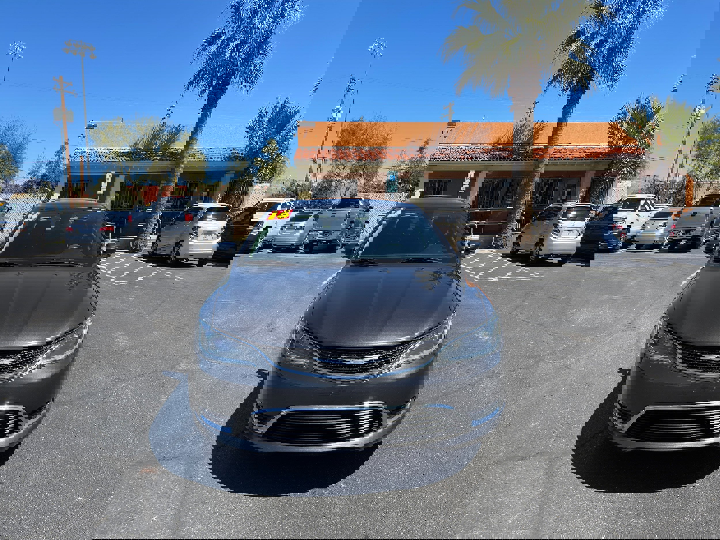 Used 2016 Chrysler 200 Limited image 8