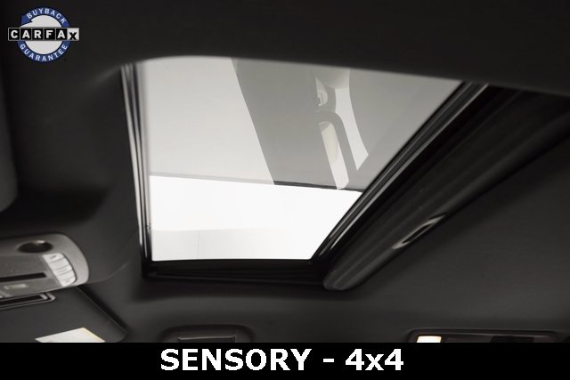 Used 2024 INFINITI QX80 Sensory image 28