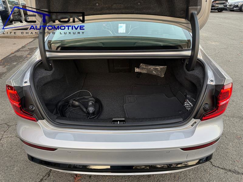 Used 2023 Volvo S60 T8 Plus image 17