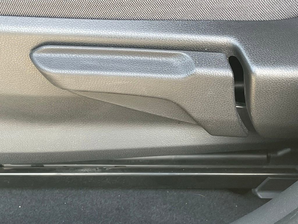 Used 2024 Subaru Crosstrek 2.0i Premium image 24