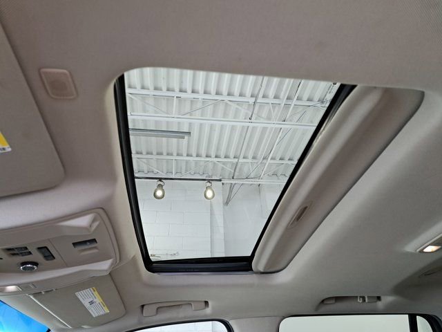 Used 2018 Cadillac Escalade Luxury image 33