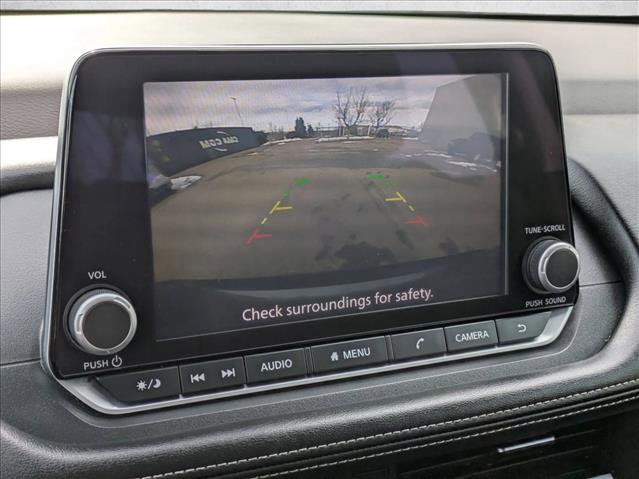 Used 2023 Nissan Rogue S image 14