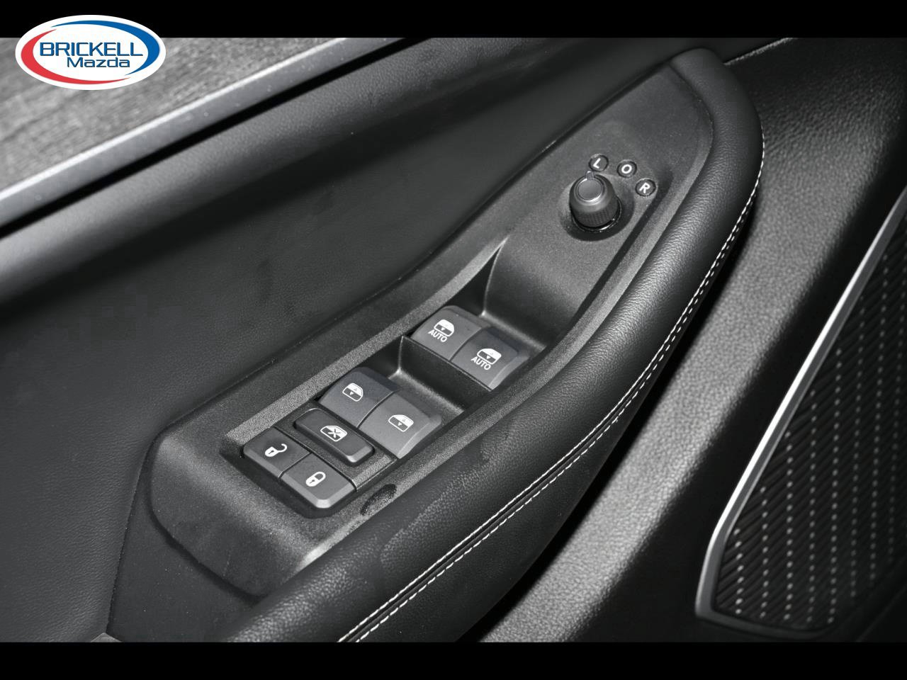 Used 2024 Jeep Grand Cherokee Limited w/ Black Appearance Package RWD image 23