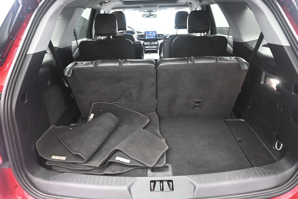 Used 2024 Ford Explorer Limited w/ Equipment Group 301A AWD/4WD image 37