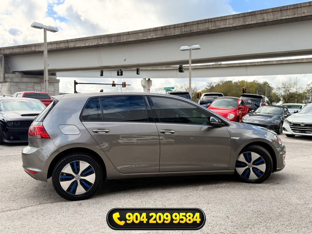 Used 2016 Volkswagen e-Golf SE FWD image 8