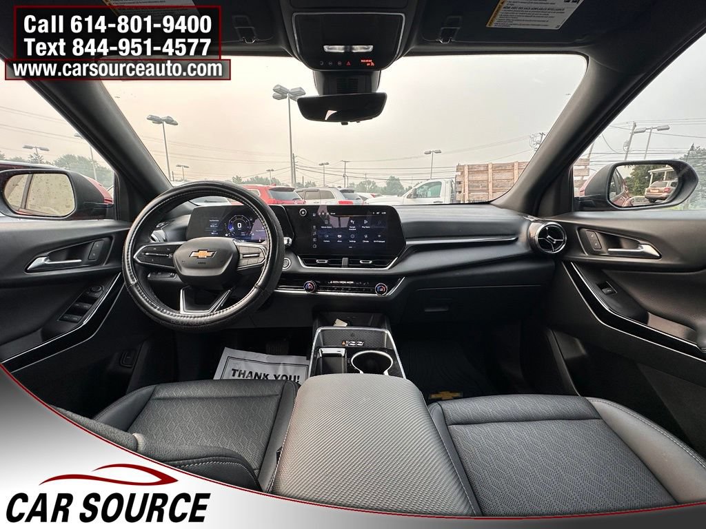 Used 2025 Chevrolet Equinox LT w/ Convenience Package II FWD image 22